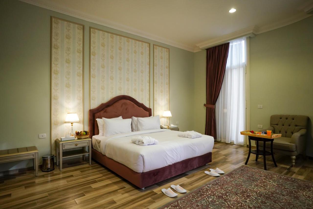 Savoy Hotel Elminya Ngoại thất bức ảnh