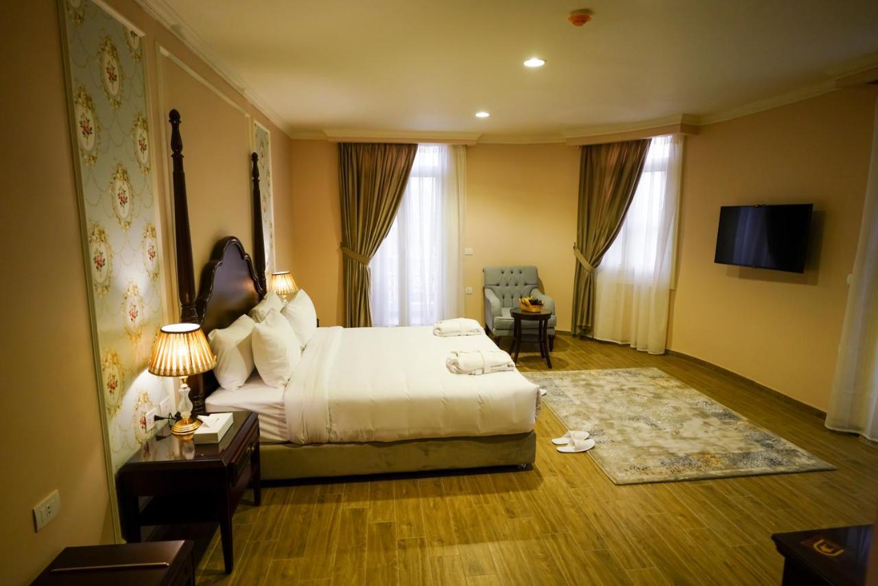 Savoy Hotel Elminya Ngoại thất bức ảnh
