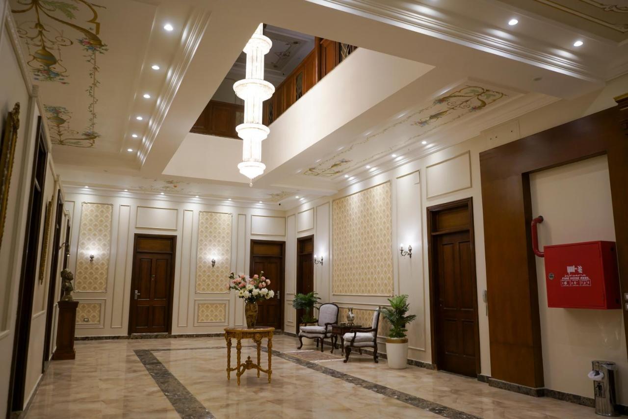 Savoy Hotel Elminya Ngoại thất bức ảnh