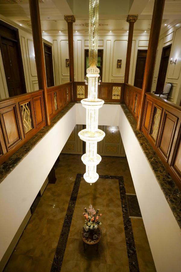 Savoy Hotel Elminya Ngoại thất bức ảnh