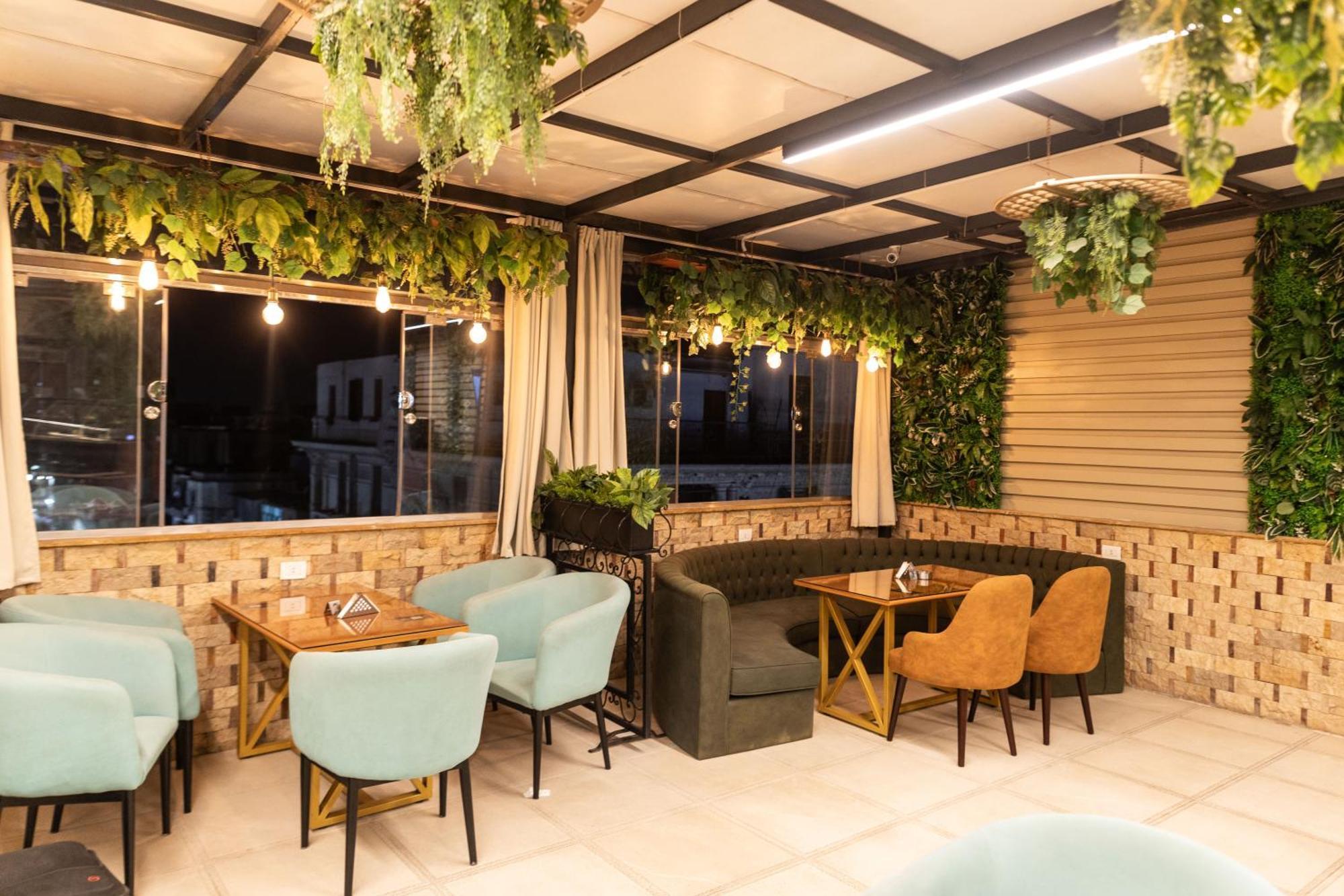 Savoy Hotel Elminya Ngoại thất bức ảnh